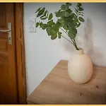L'amara I T1 I